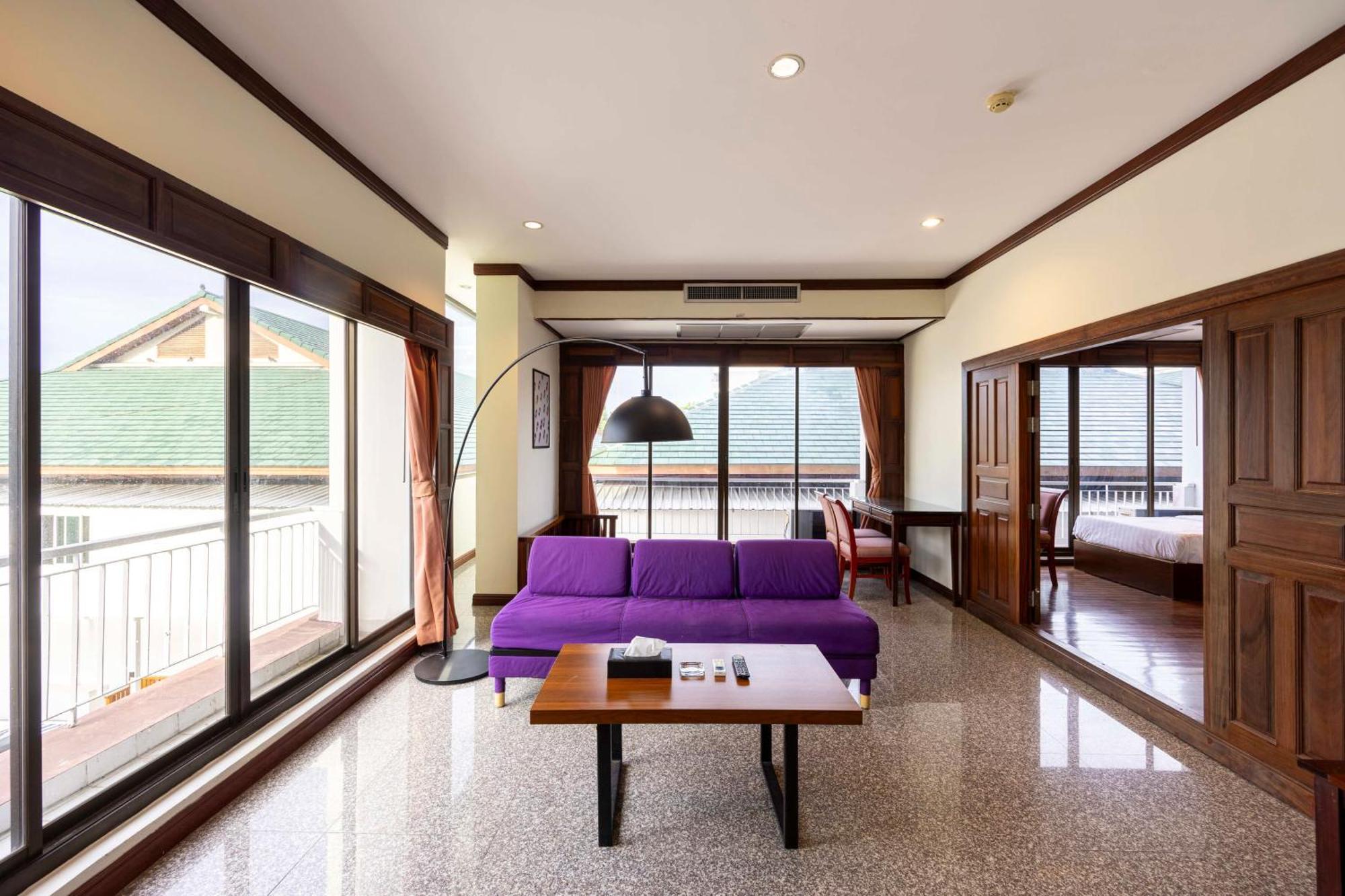 The President Hotel At Chokchai 4 Bangkok Exterior photo