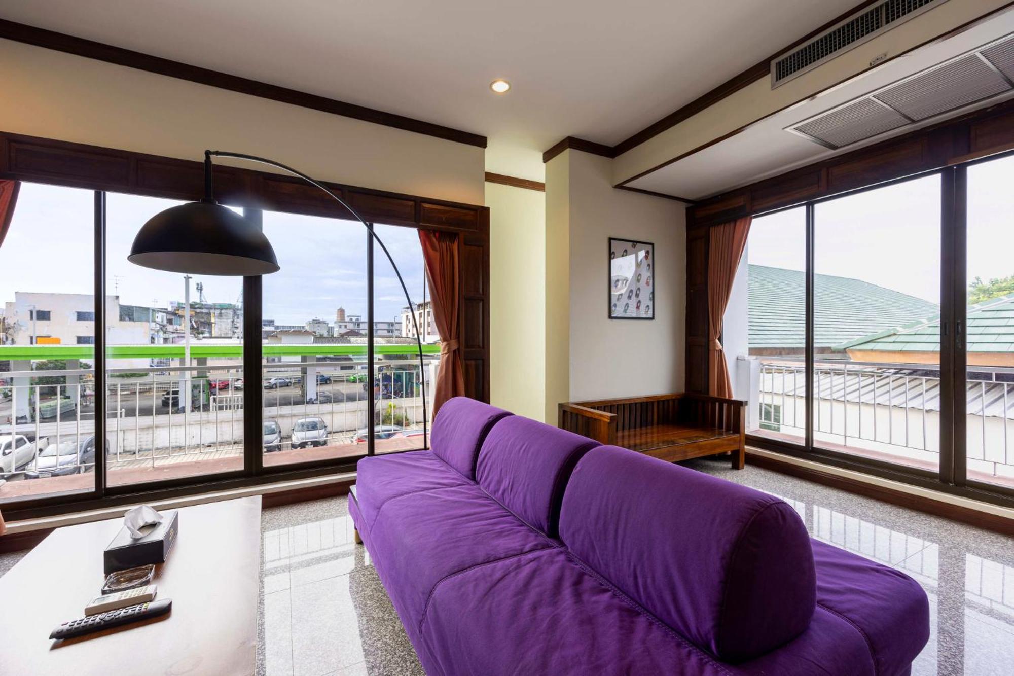 The President Hotel At Chokchai 4 Bangkok Exterior photo
