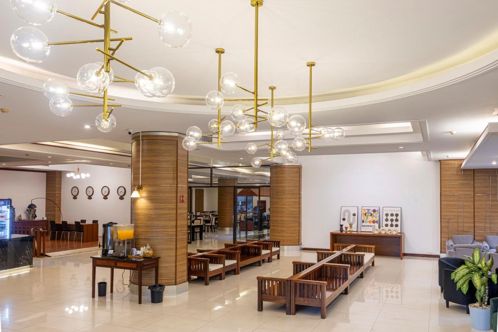 The President Hotel At Chokchai 4 Bangkok Exterior photo