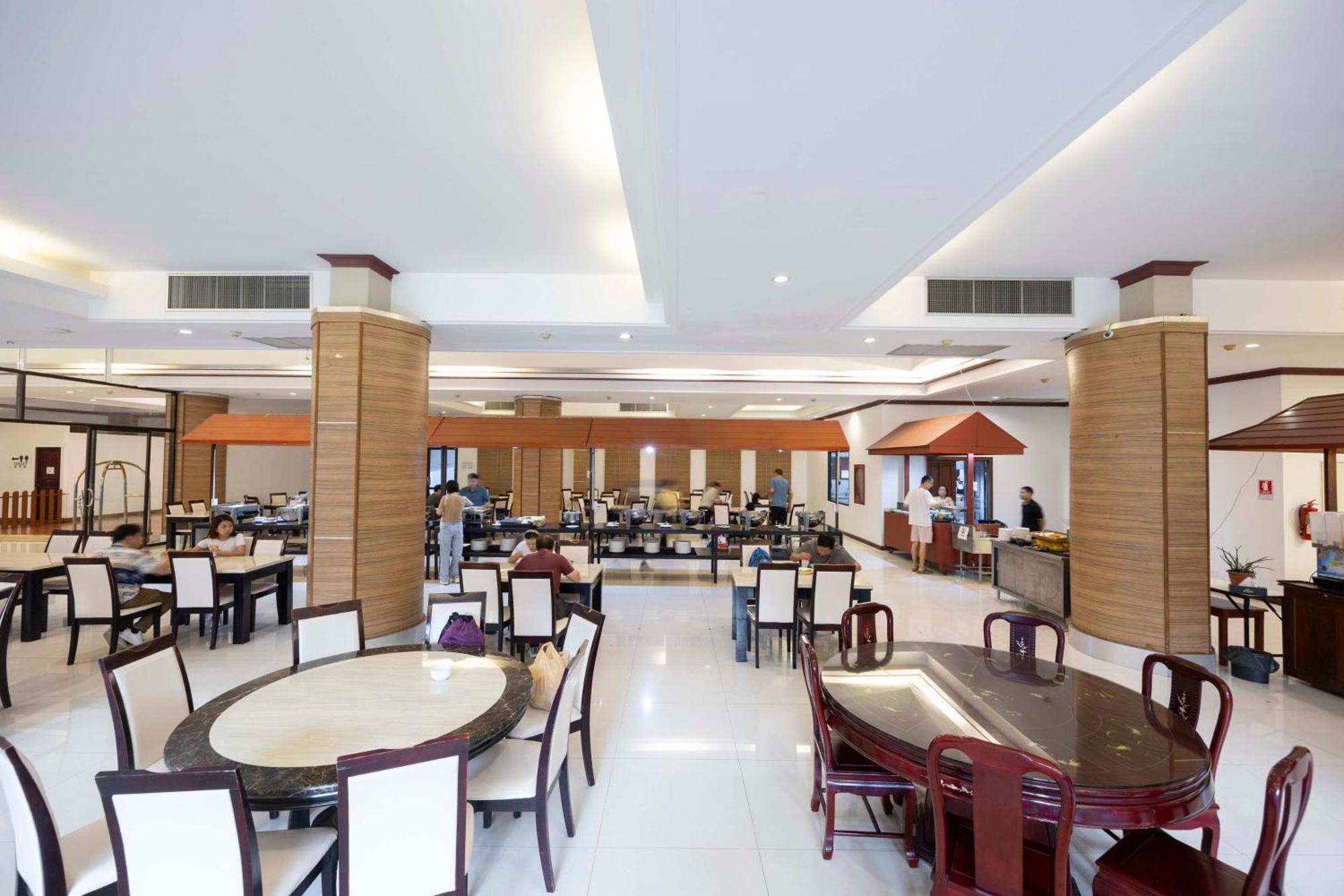 The President Hotel At Chokchai 4 Bangkok Exterior photo
