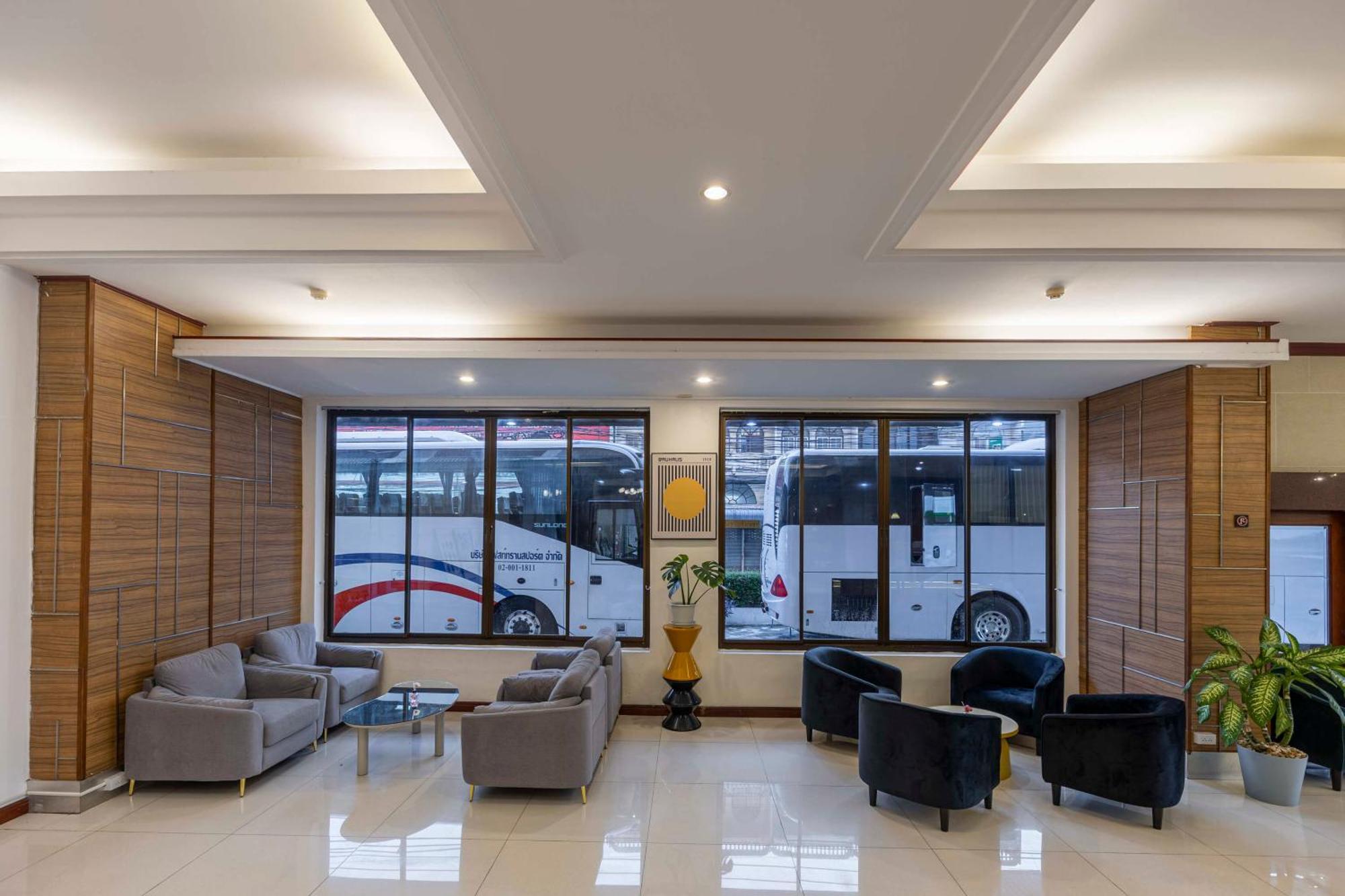 The President Hotel At Chokchai 4 Bangkok Exterior photo